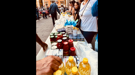 Cena per gli amici senzatetto del centro